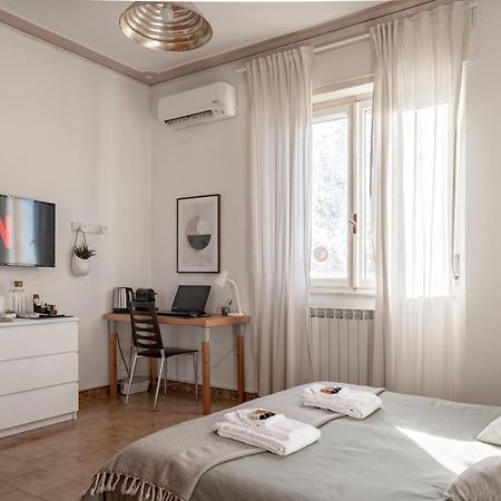 Apartamento Camera Privata Con Parcheggio Gratuito Pisa Exterior foto